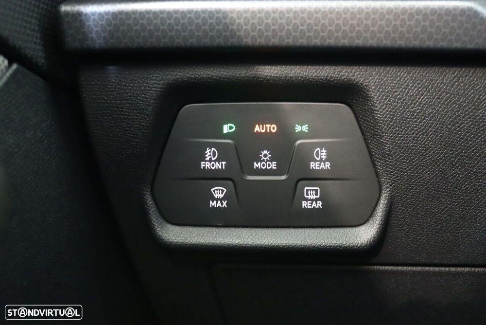 SEAT Leon ST 2.0 TDI Style - 16