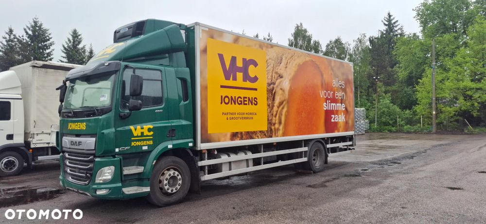DAF CF 260 - 1