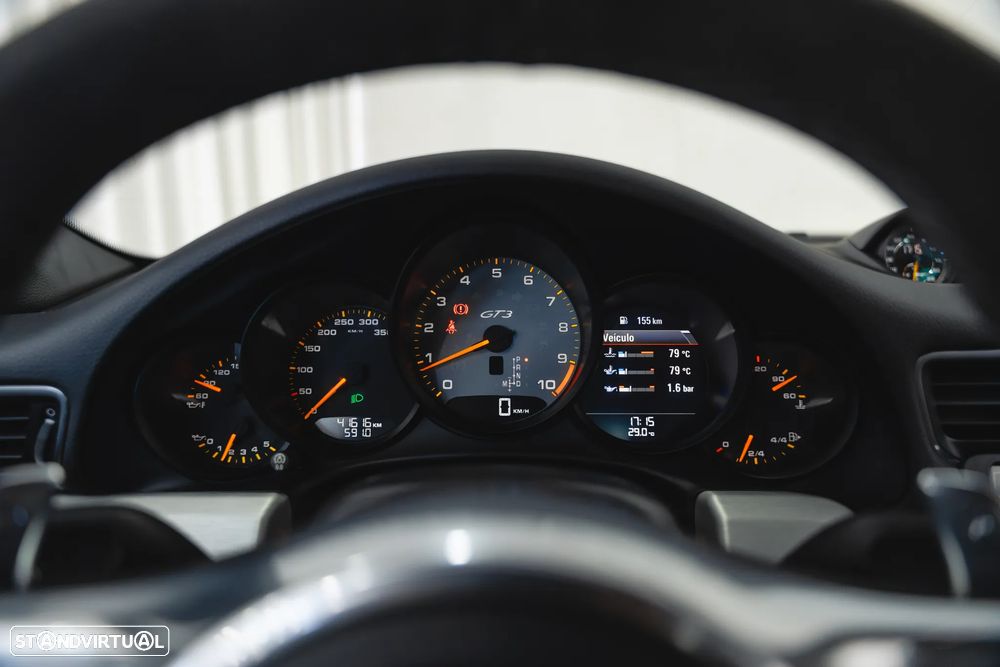 Porsche 911 Série F - 33