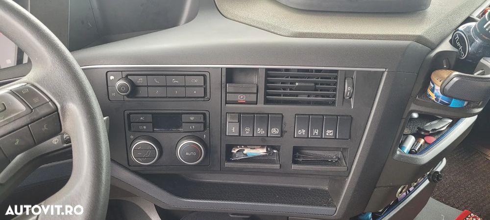 Volvo FH 460 I-SAVE Mega - 7