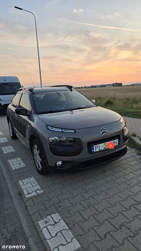 Citroën C4 Cactus 1.2 PureTech Shine Edition S&S ETG - 4