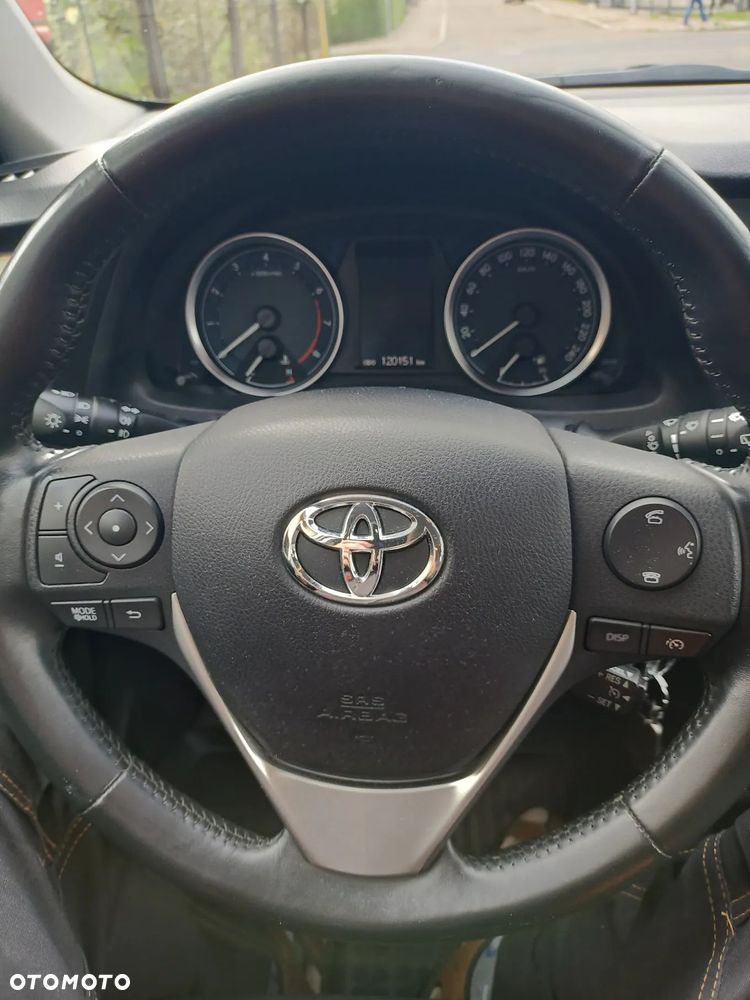 Toyota Auris 1.33 Dual-VVT-i START Edition - 18