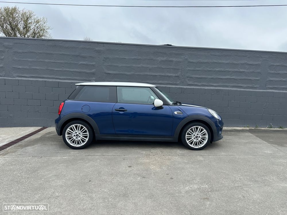 MINI 3 Portas Cooper D - 24