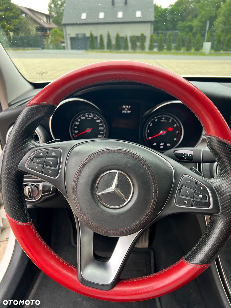 Mercedes-Benz Klasa C 200 4-Matic 7G-TRONIC - 13