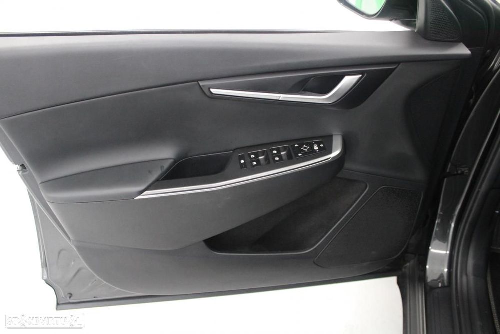 Kia EV6 77.4 kWh Earth - 9