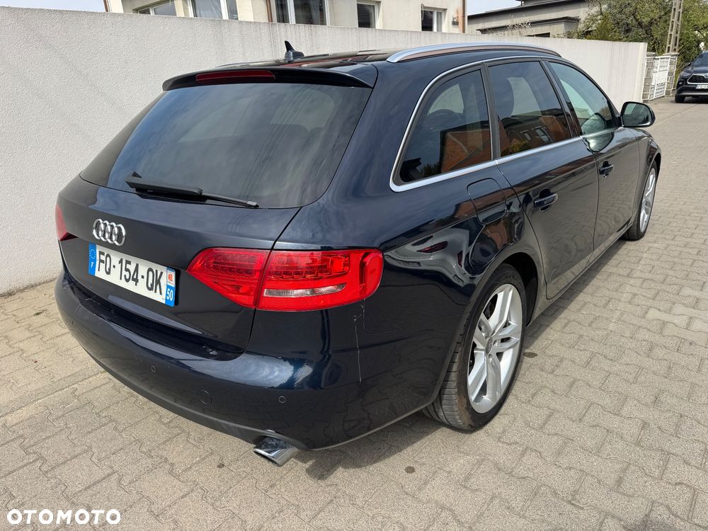 Audi A4 Avant - 31