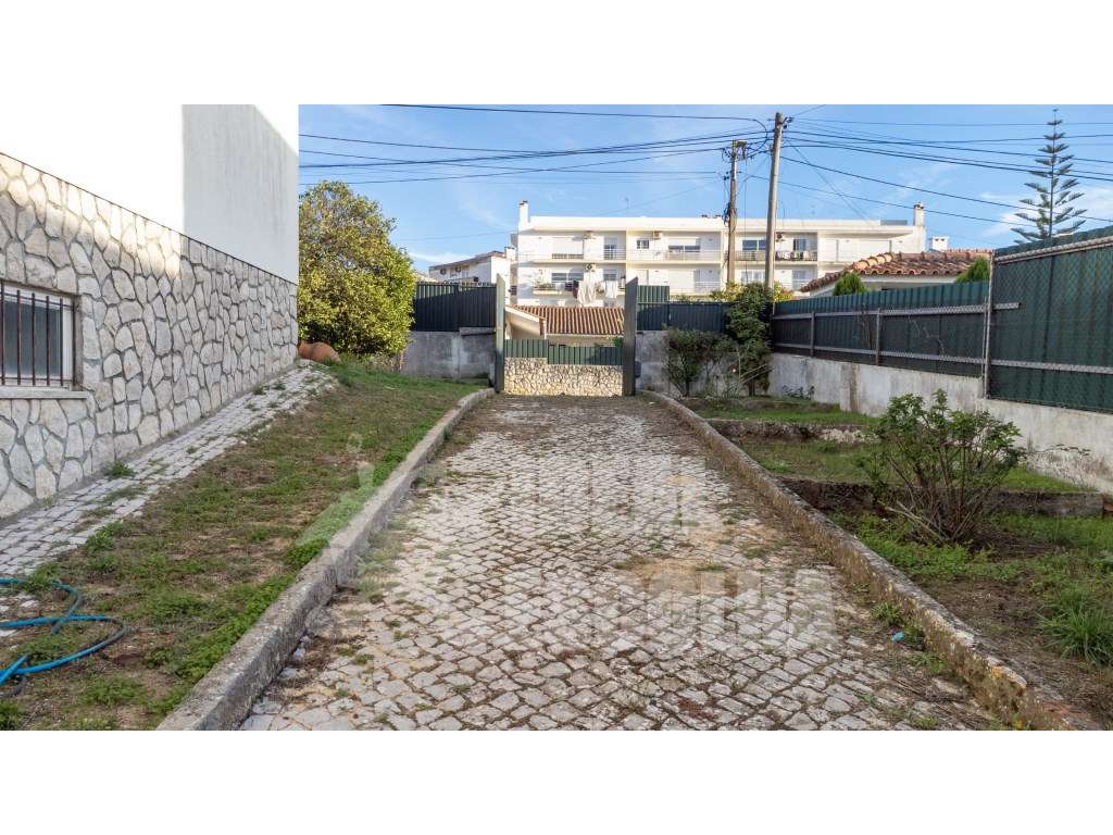 MORADIA ISOLADA ( BAIXA DE PREÇO )

.599.900 € COTOVIA SESIMBRA - Grande imagem: 5/38