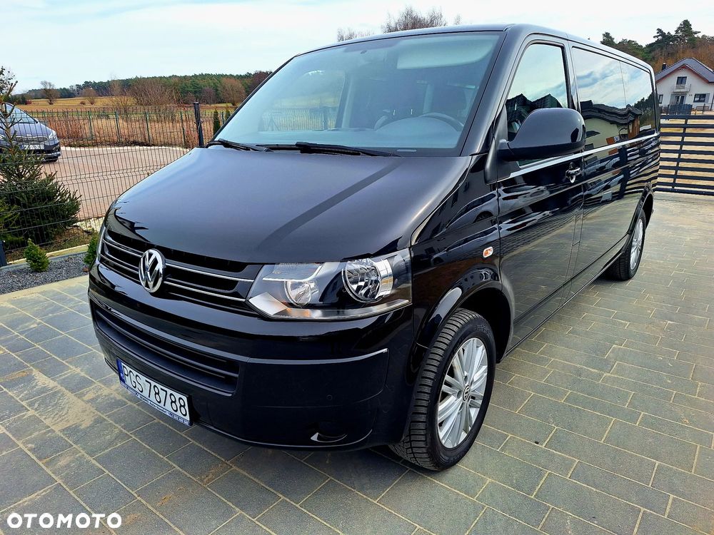 Volkswagen Caravelle - 4