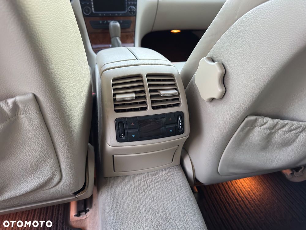 Mercedes-Benz Klasa E 500 Avantgarde - 15