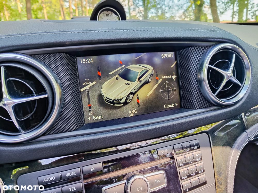 Mercedes-Benz SL 350 7G-TRONIC - 22