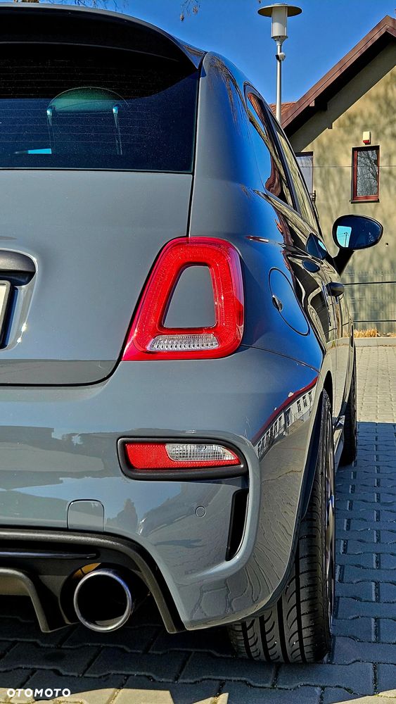 Abarth 595 1.4 T-Jet 16v Competizione - 10