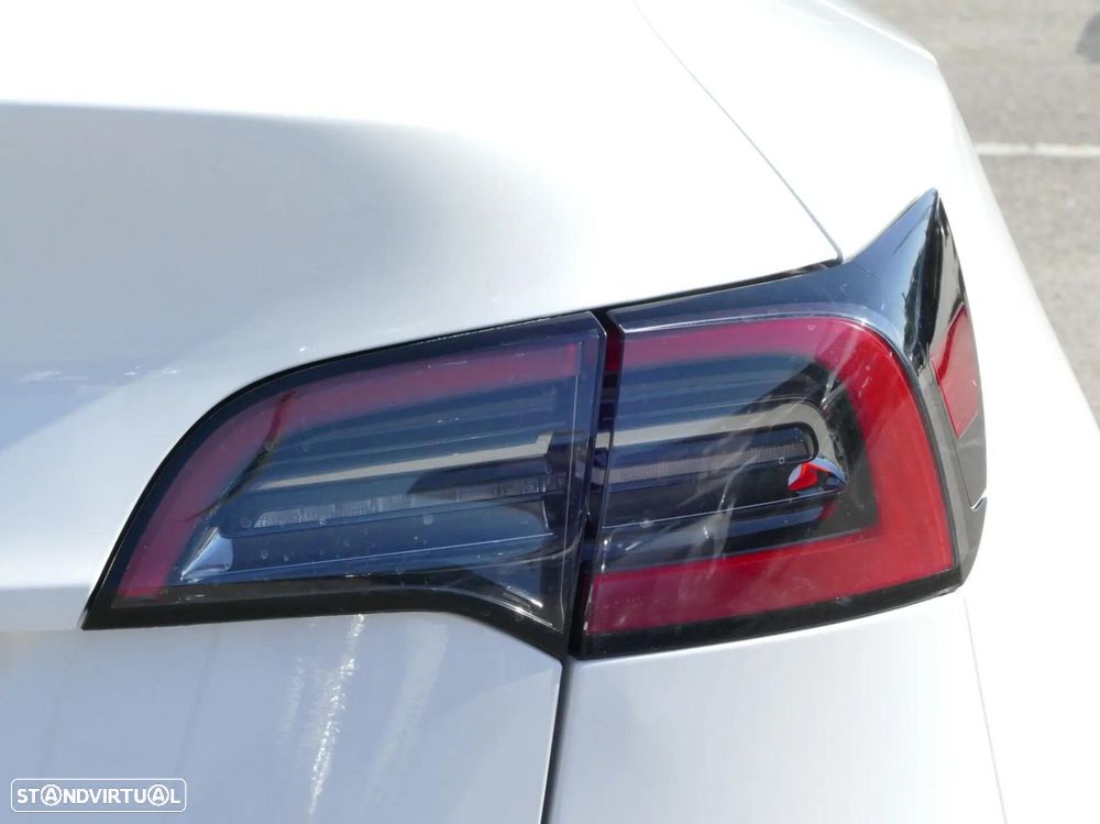 Tesla Model Y Tração Traseira - 11