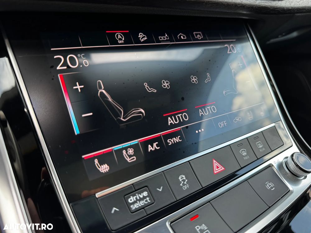 Audi Q8 55 TFSI quattro Tiptronic - 33
