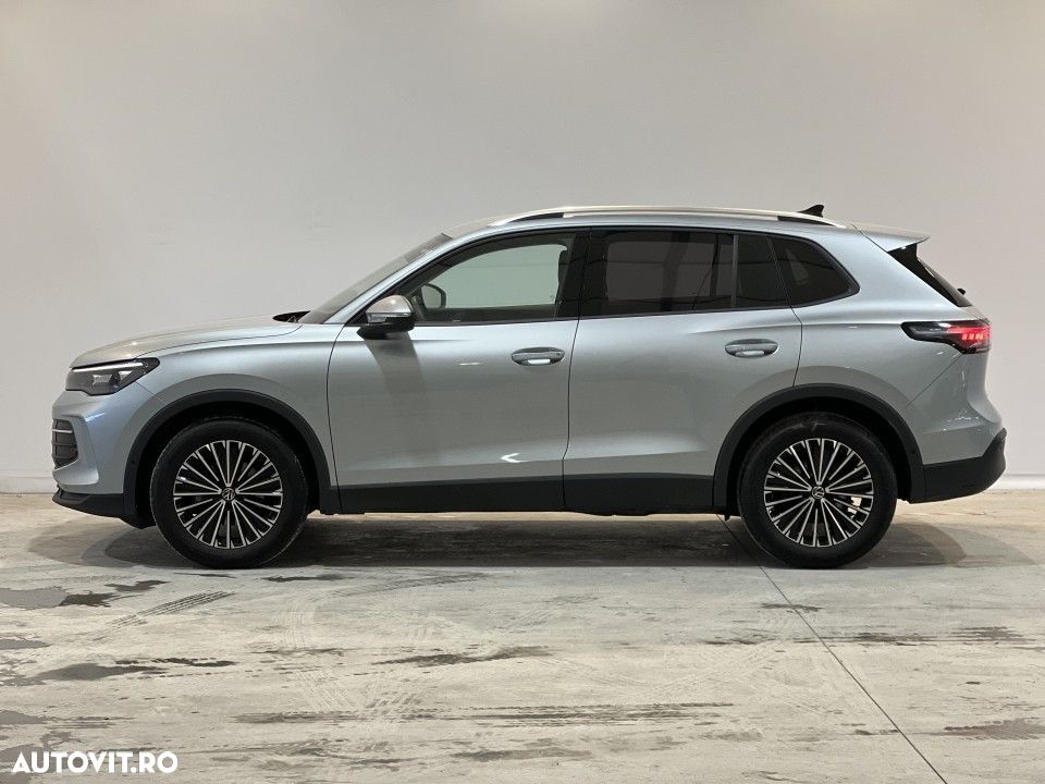 Volkswagen Tiguan - 2