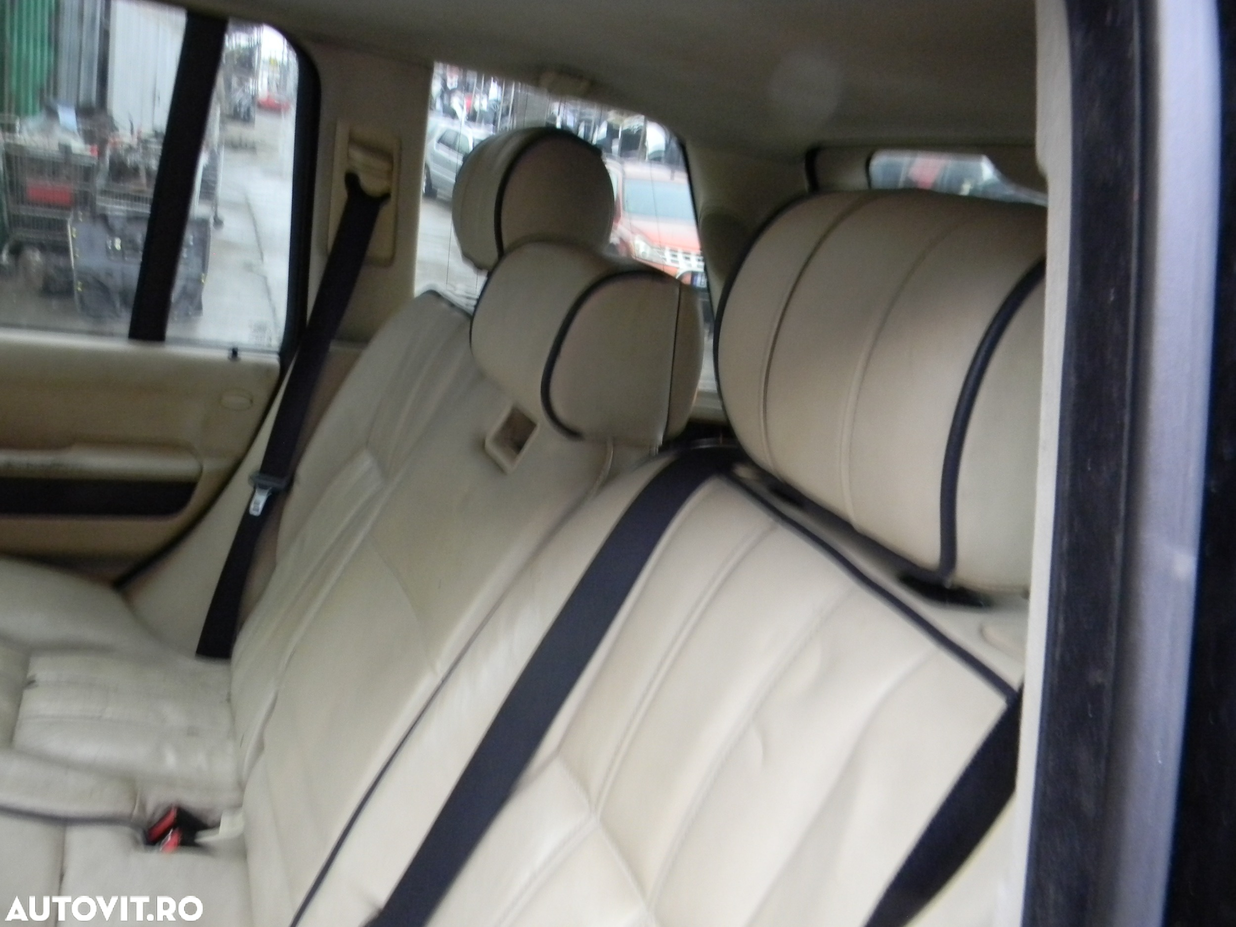 Dezmembrari  Land Rover RANGE ROVER Mk 3 L322 (LM)  2002  > 2012 3.6 - 38