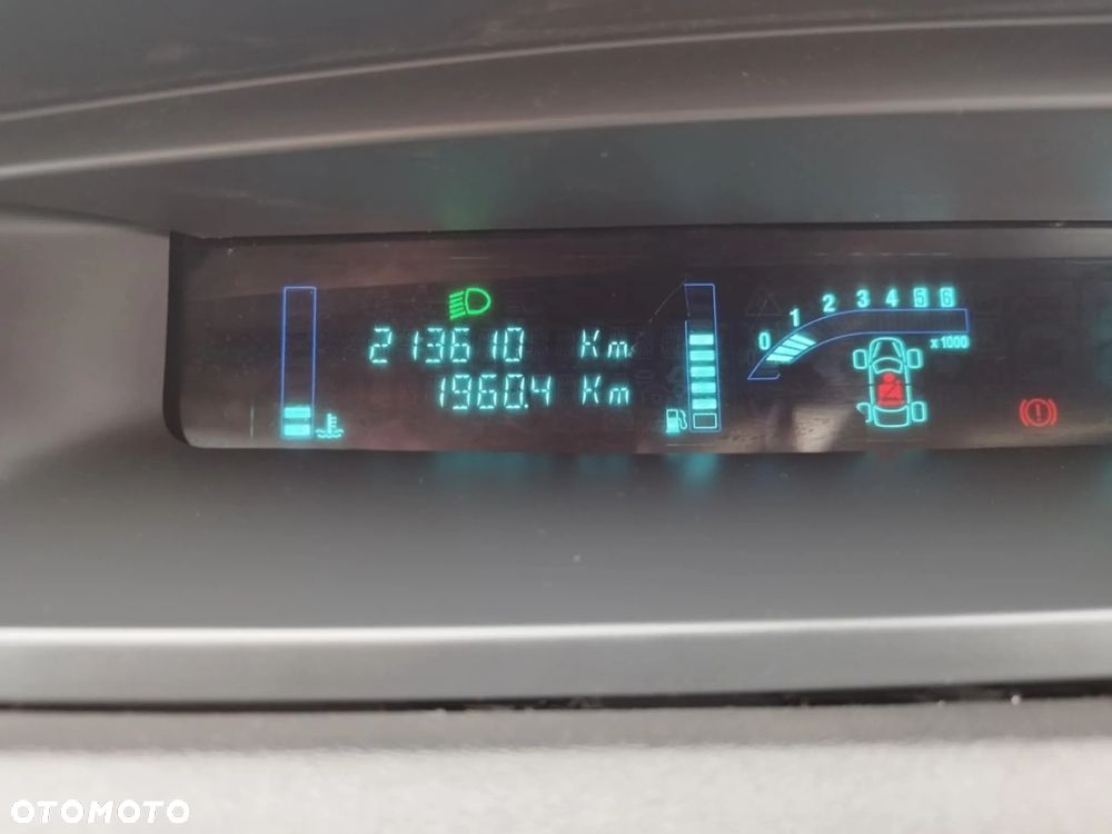 Renault Scenic 2.0 16V Confort Expression - 13