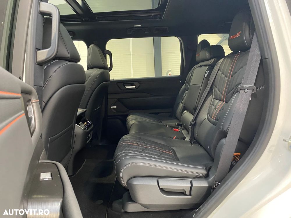 Nissan Armada - 22