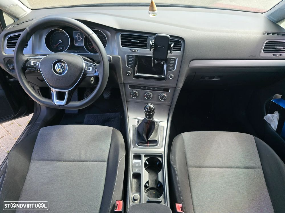 VW Golf 1.6 TDi BlueMotion Trendline - 7