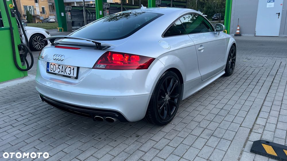 Audi TT S Coupé - 7
