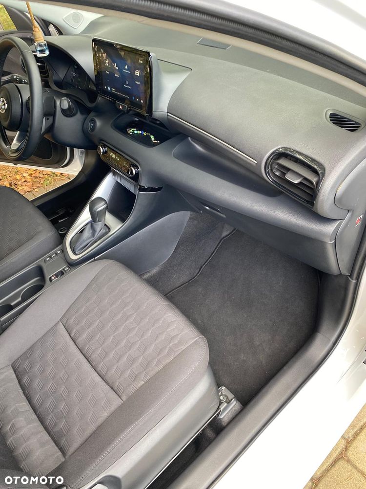 Toyota Yaris Hybrid 1.5 Comfort - 13