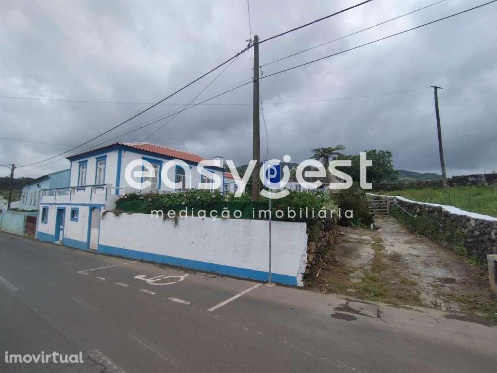 Moradia T2 mais Apartamento anexo e Quintal em São Bento - Grande imagem: 4/40