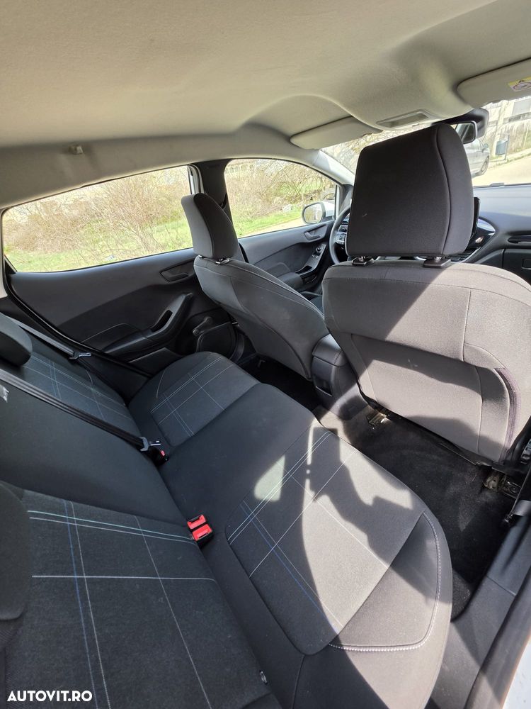 Ford Fiesta 1.0 EcoBoost mHEV Trend Connected - 14