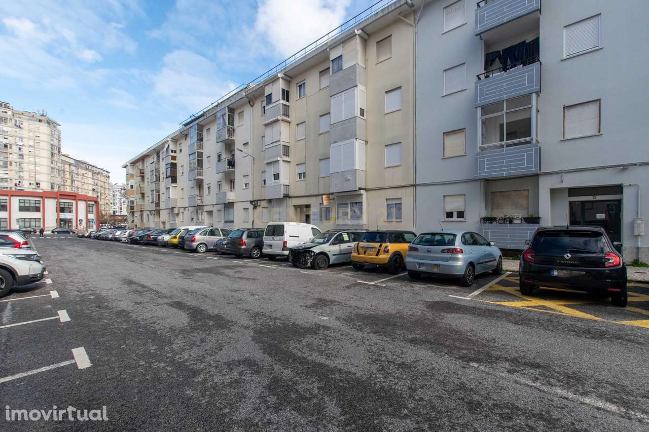 Apartamento T3 - Reboleira - Grande imagem: 2/21