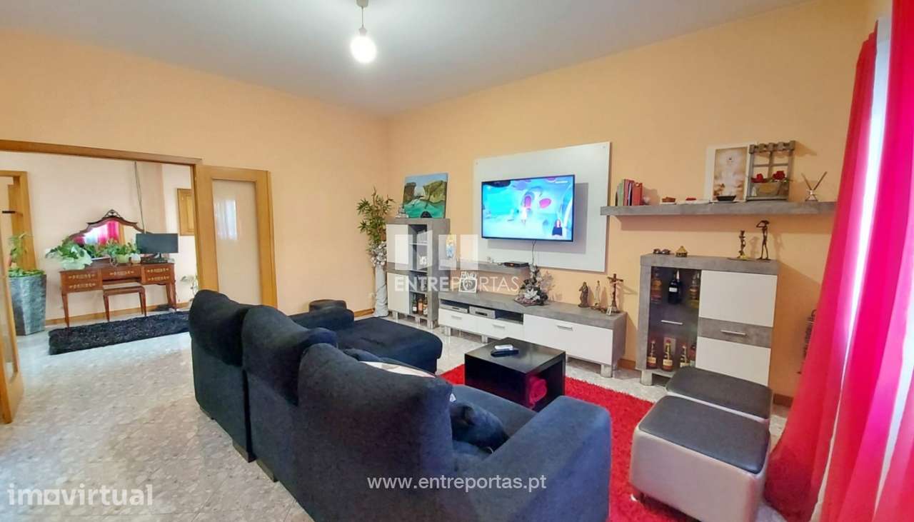 Venda de fantástica Moradia V4, Rio Mau, Vila do Conde - Grande imagem: 3/25