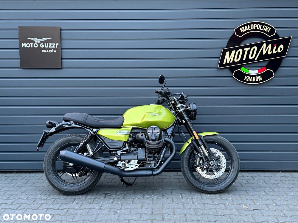 Moto Guzzi V7 - 1