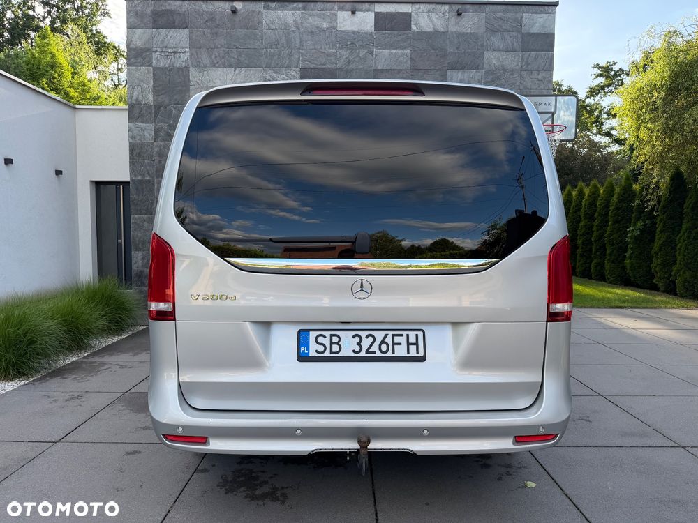Mercedes-Benz Klasa V 300 d Avantgarde 9G-Tronic (d³ugi) - 7