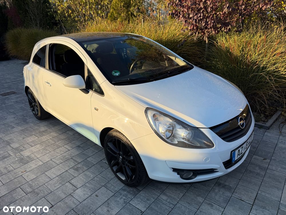 Opel Corsa 1.2 16V Cosmo - 26
