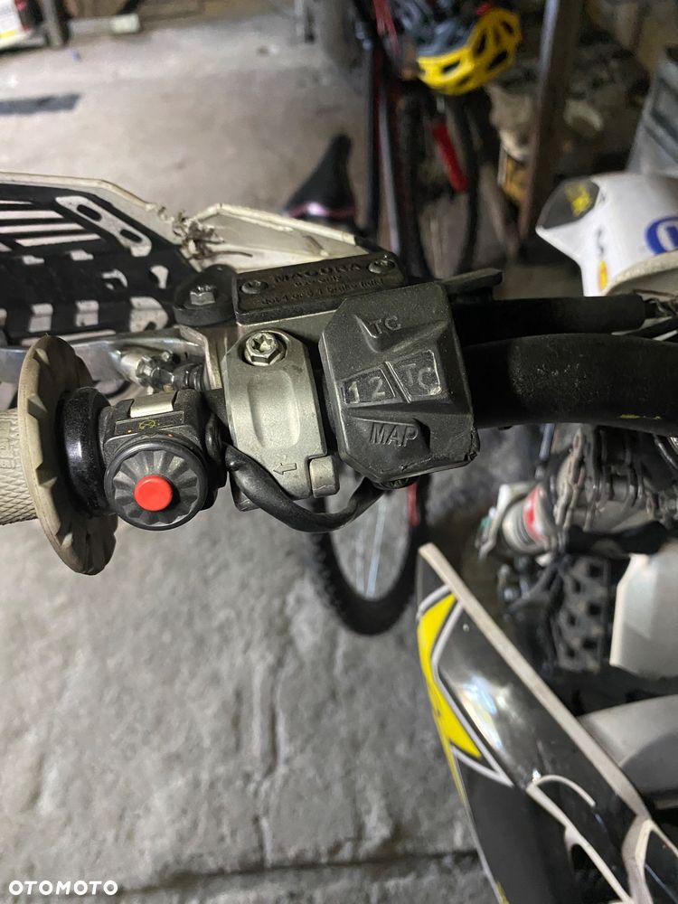 Husqvarna FC - 7