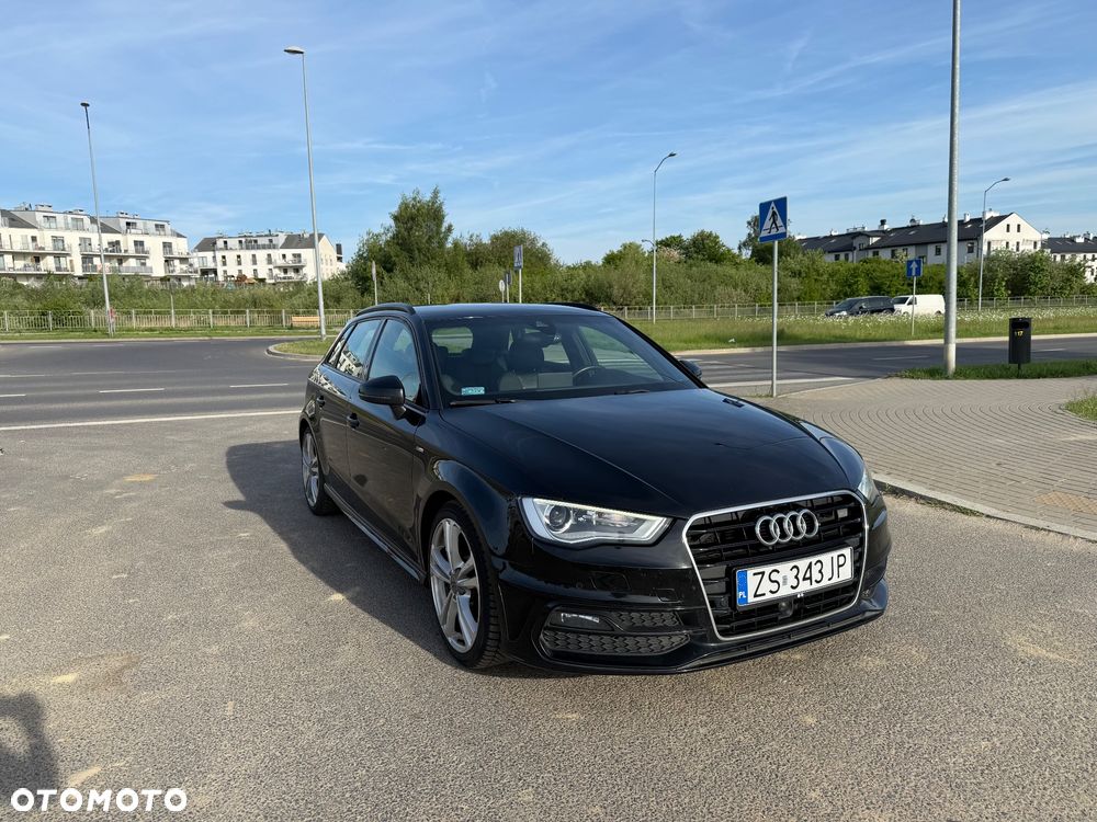 Audi A3 Sportback 2.0 TDI S line Sportpaket - 11