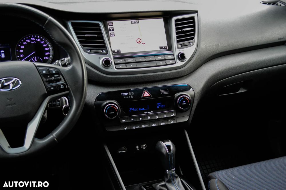 Hyundai Tucson blue 1.7 CRDi 2WD DCT Passion - 26