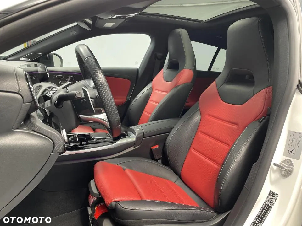 Mercedes-Benz CLA AMG 35 4-Matic 7G-DCT - 12