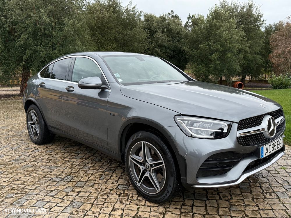 Mercedes-Benz GLC 300 e Coupé 4Matic - 4