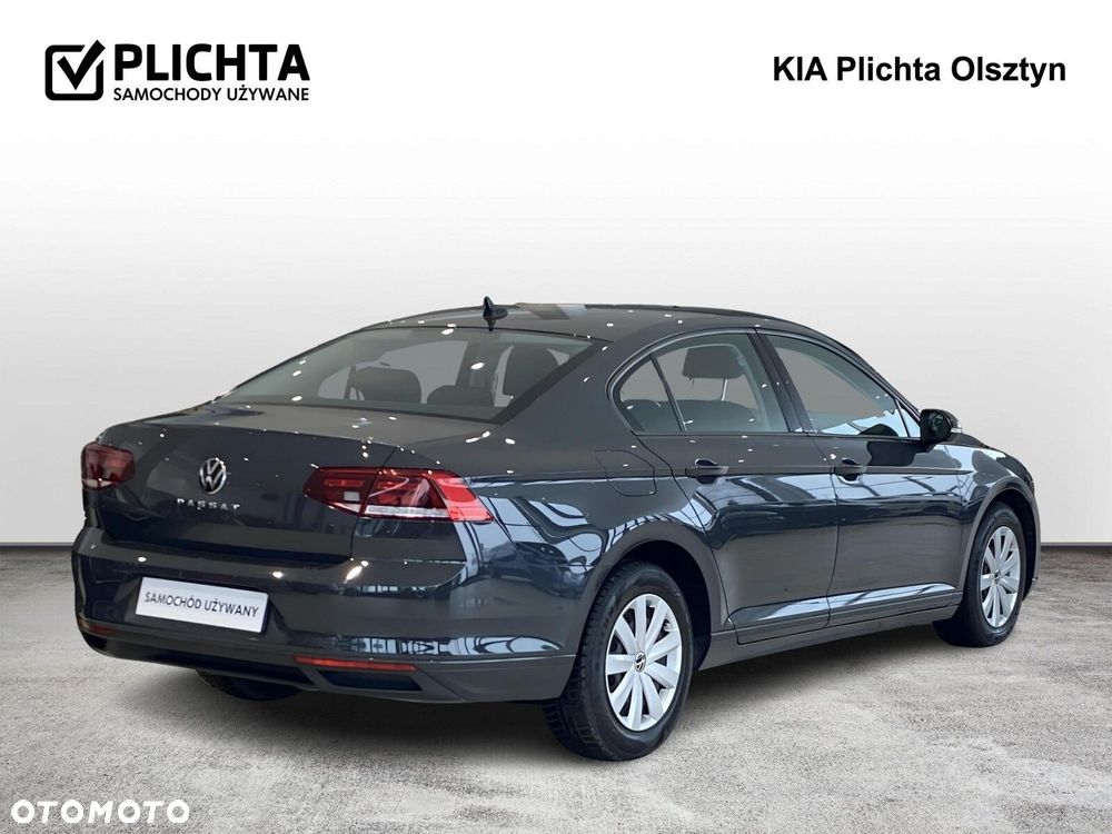 Volkswagen Passat - 5