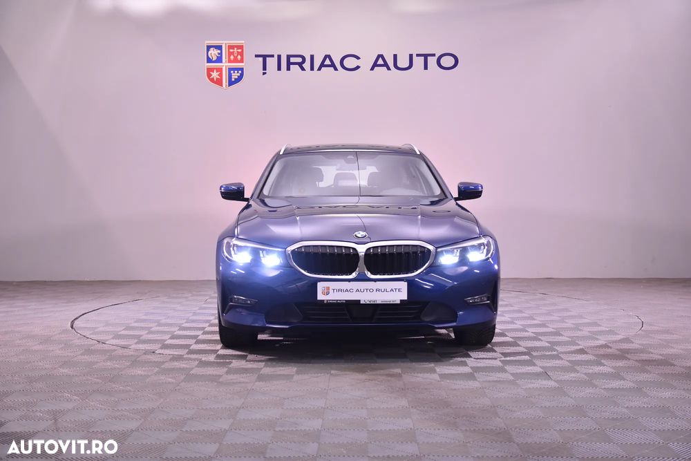 BMW Seria 3 320i Touring Aut. - 8