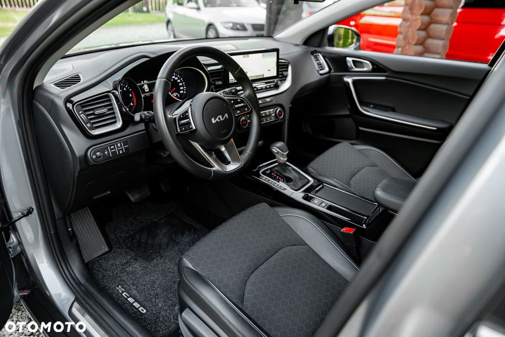 Kia XCeed 1.6 CRDi DCT7 VISION - 16