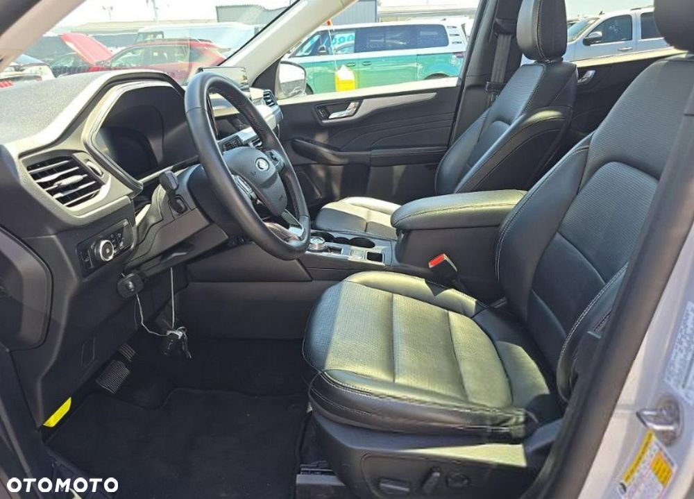 Ford Escape - 7
