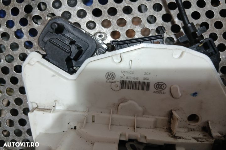 Broasca usa fata dreapta 5K1837016E 5K1837016E Volkswagen VW Golf 7 [ - 3