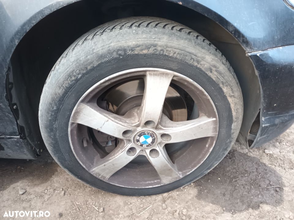 Dezmembrari  BMW 3 (E46)  1998  > 2007 320 d Motorina - 2