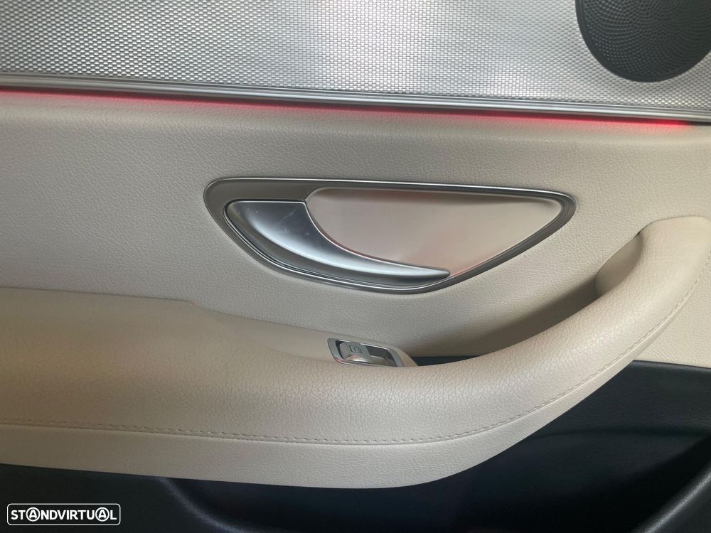 Mercedes-Benz E 200 d Avantgarde - 12