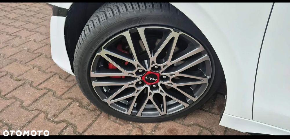 Kia ProCeed 1.6 T-GDI DCT7 OPF GT - 12