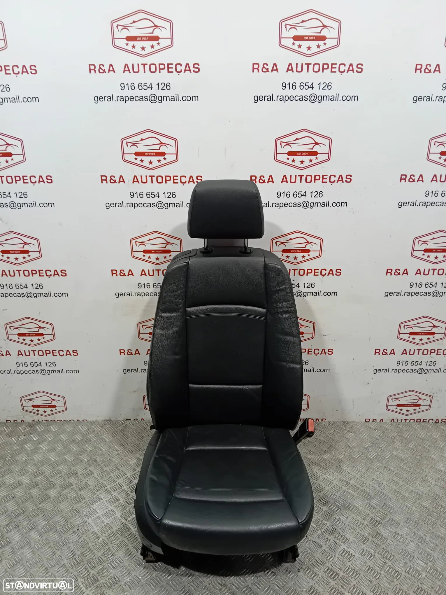 Conjunto de Bancos Bmw Série 3 E92 Coupe em Pele Elétricos Original - 19