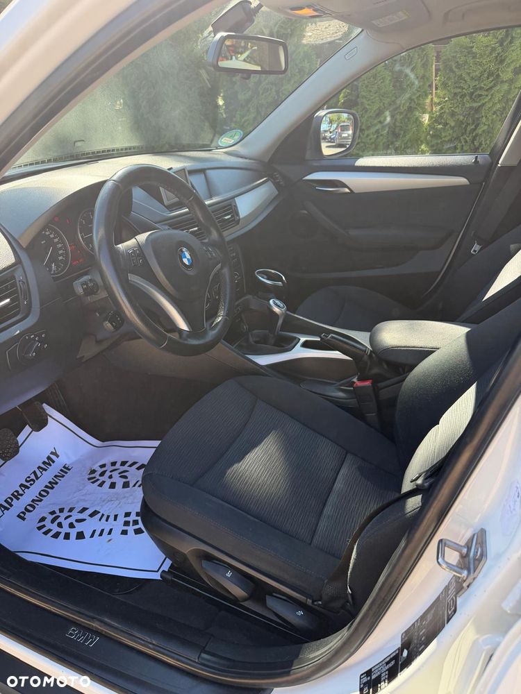 BMW X1 sDrive18d - 12