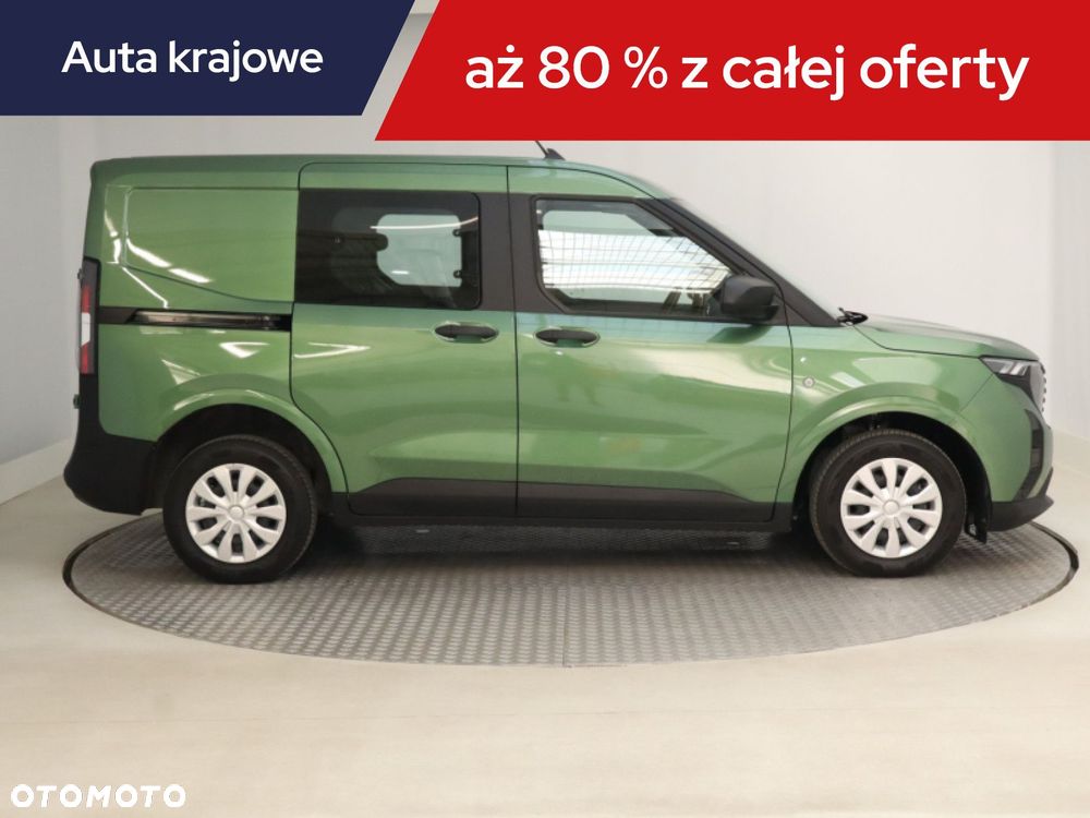 Ford Transit Courier - 8