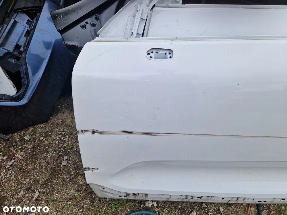 Volvo XC40 II drzwi lewy przód przednie 32399004 - 2