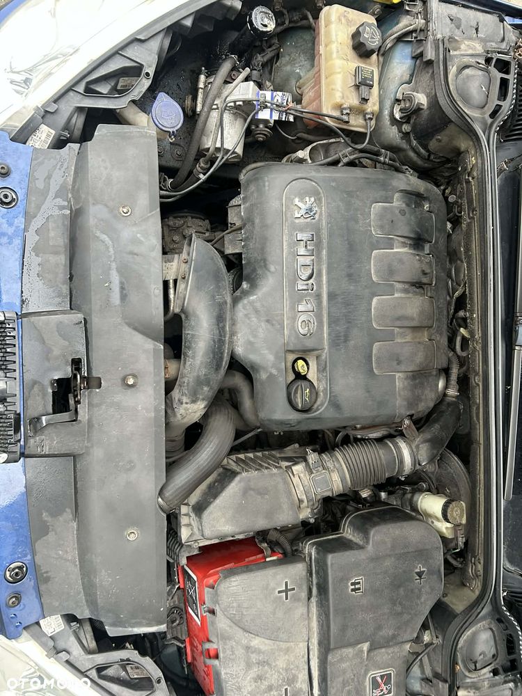 Peugeot 407 2.0 HDI Premium navtech gama - 15