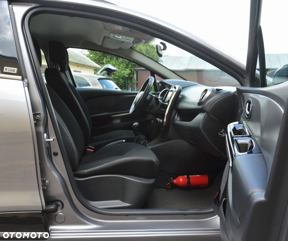 Renault Clio - 26